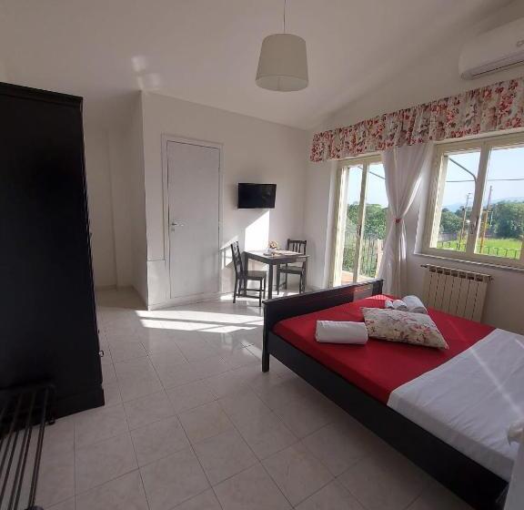 شقة غرفة واحدة, Villa Nadira
