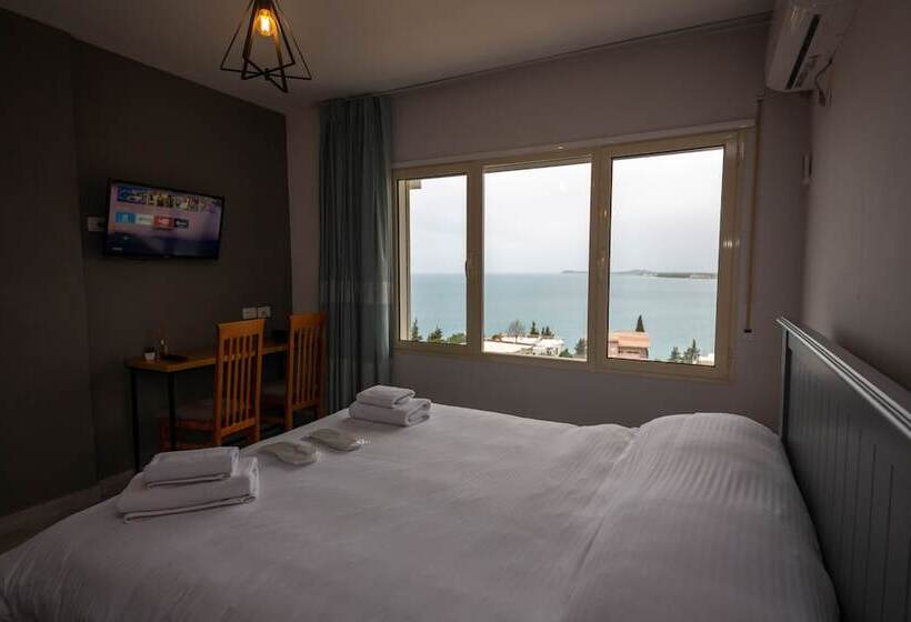 带海景的标准房, Aerial Hotel & Spa