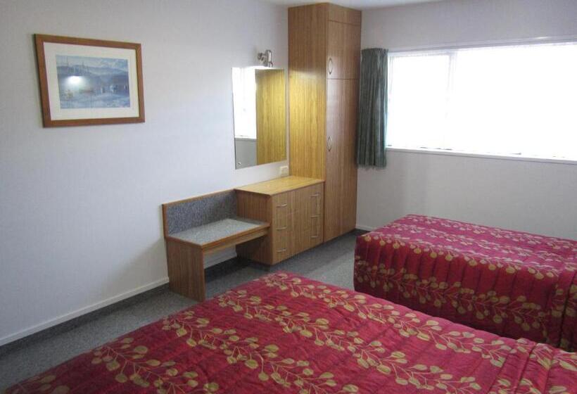 דירת שני חדרים, Arran Motel