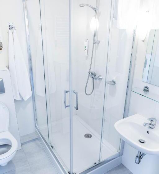 スタンダードルーム, Ibis Styles Warszawa West