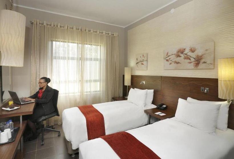 Классический Номер, Peermont Metcourt At Umfolozi Empangeni