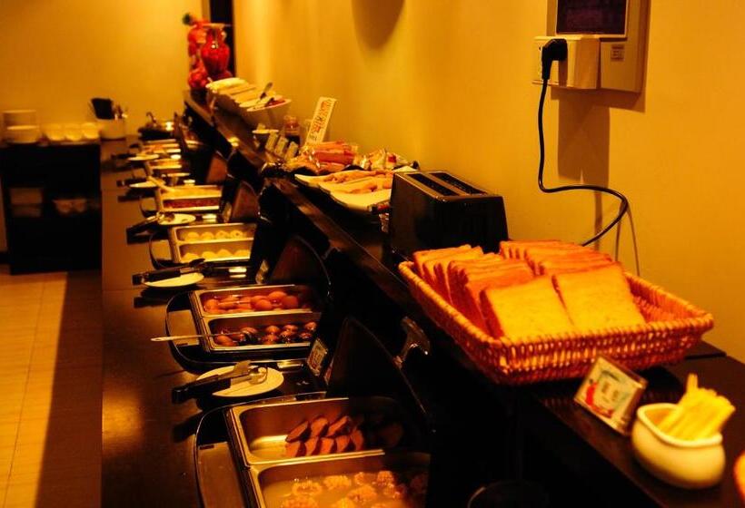 패밀리 룸, Shanghai Joyful Star Hotel Free Shuttle Bus To Pudong Airport And Disney