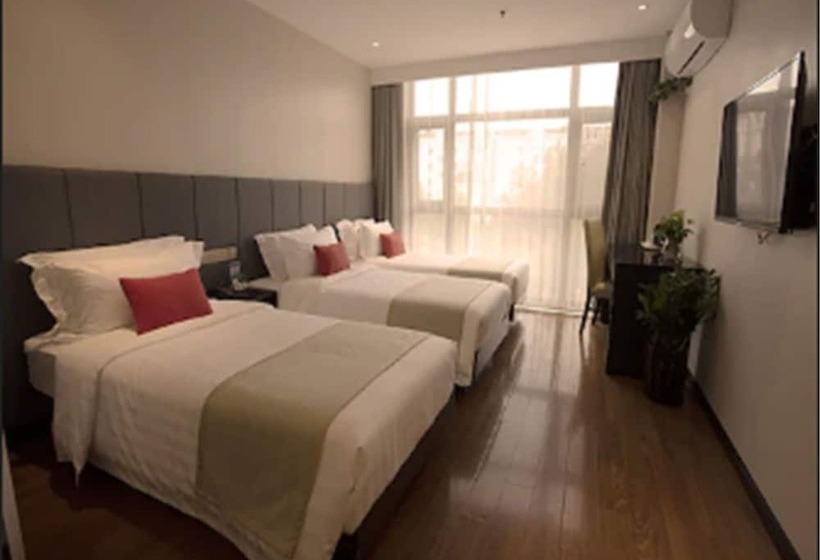 스탠다드 트리플 룸, Shanghai Joyful Star Hotel Free Shuttle Bus To Pudong Airport And Disney