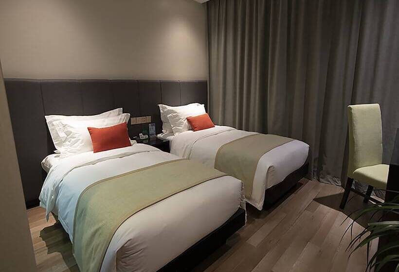스탠다드 룸, Shanghai Joyful Star Hotel Free Shuttle Bus To Pudong Airport And Disney