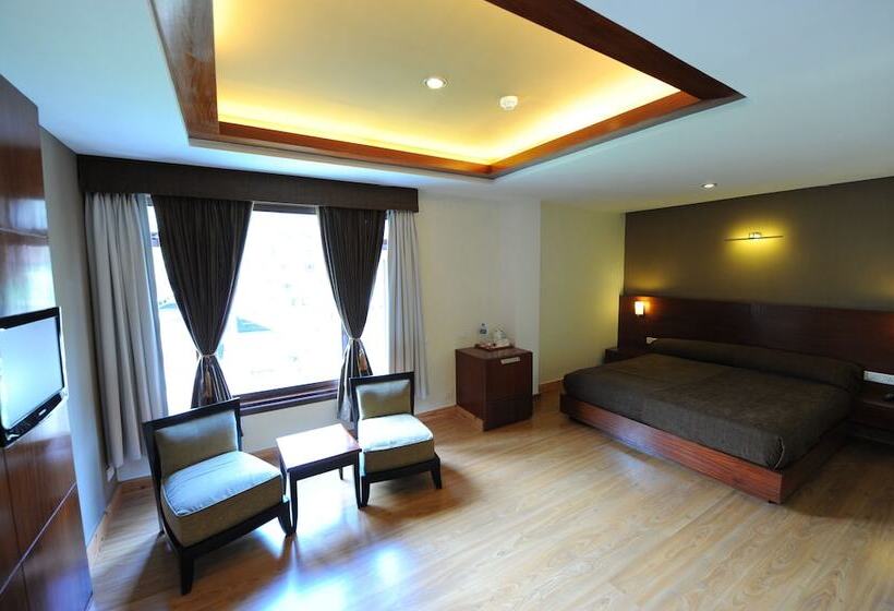 标准间, Suhim Portico