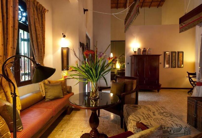سوییت با چشم‌انداز دریا, Reef Villa