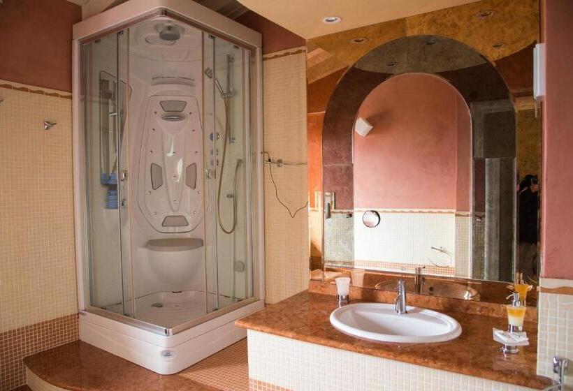 اتاق خانوادگی, Guesthouse Villa Tamas