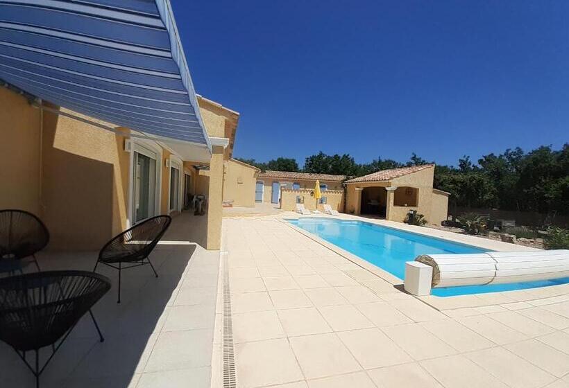 Номер Deluxe, Chambres D Hãƒæ’ã‚â´tes Dans Authentique Mas Avec Piscine En Provence