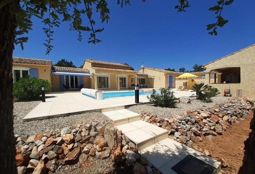 Номер Deluxe, Chambres D Hãƒæ’ã‚â´tes Dans Authentique Mas Avec Piscine En Provence