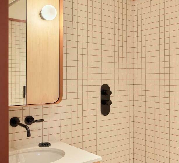 חדר סטנדרט עם מיטת קינג, Ace Hotel Toronto