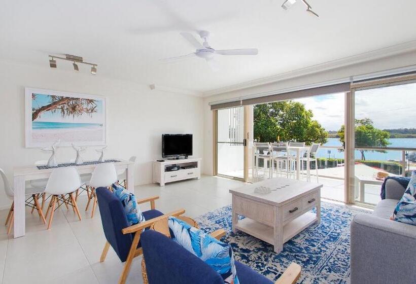 Апартаменты 2 Спальни, Offshore Noosa Resort