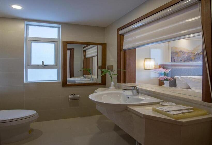 Семейный Полулюкс, Tianze Beach Resort