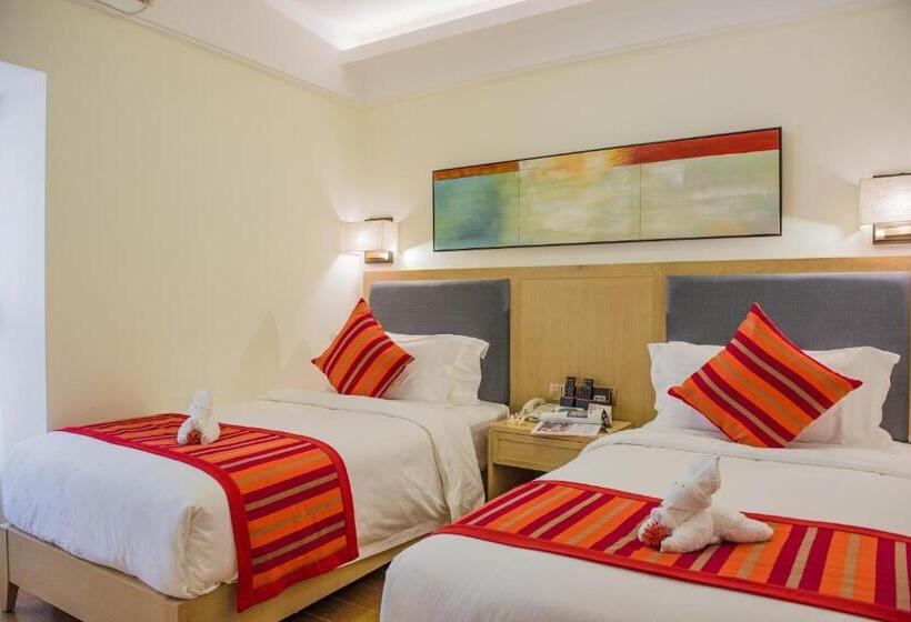 Номер Стандарт Вид на Бассейн, Tianze Beach Resort