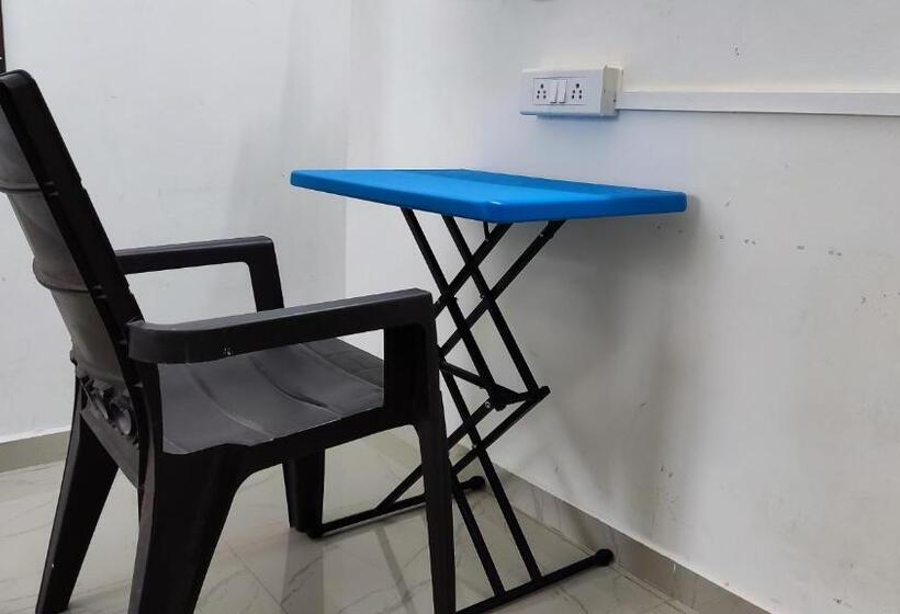 Номер Deluxe, Ambient Home Stay, In Nashik
