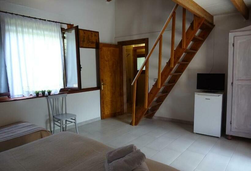 스탠다드 트리플 룸, Agriturismo Camboni