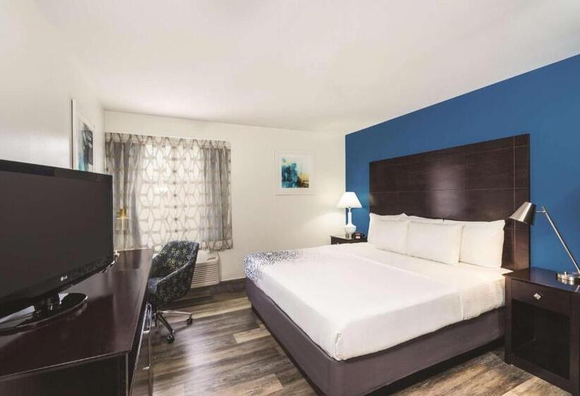 Номер Стандарт Кровать Кинг Адаптированный для Инвалидов, La Quinta By Wyndham Brooklyn Downtown