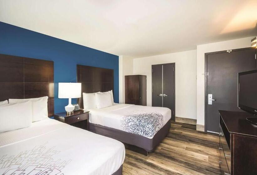 Номер Стандарт 2 Двуспальные Кровати, La Quinta By Wyndham Brooklyn Downtown