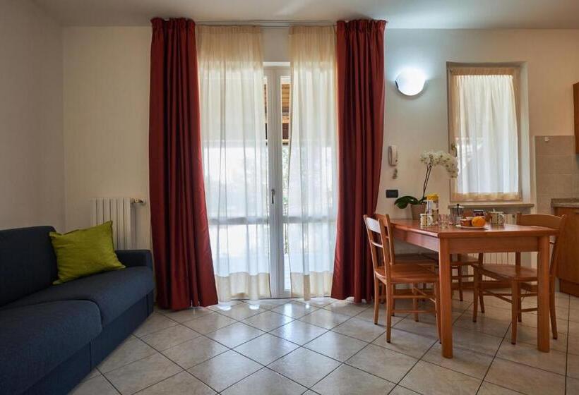 آپارتمان 2 خوابه, Villaggio Turistico Lugana Marina