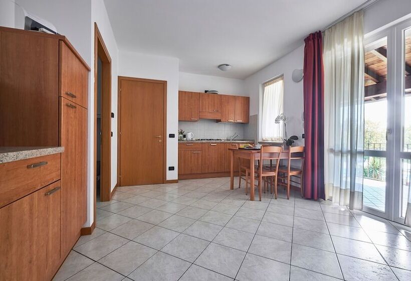 آپارتمان 2 خوابه, Villaggio Turistico Lugana Marina