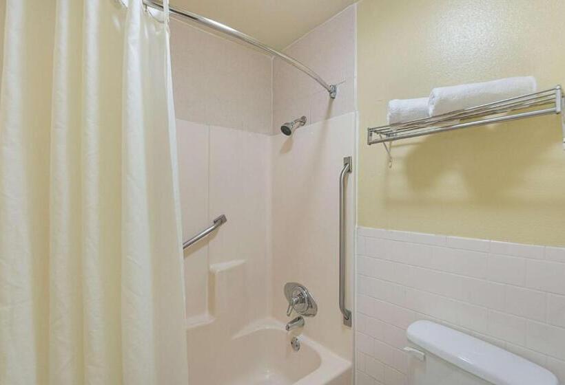 Номер Deluxe Кровать Кинг, Motel 6livingston, Tx