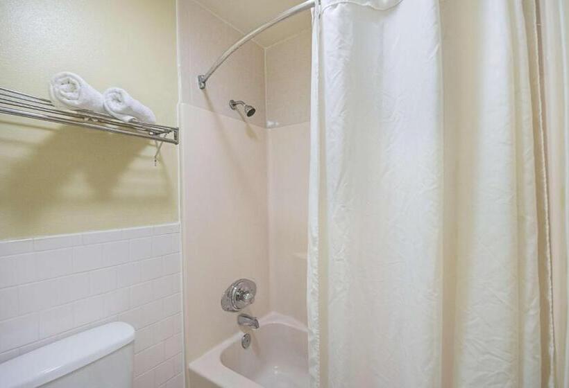 Четырехместный Номер Стандарт, Motel 6livingston, Tx