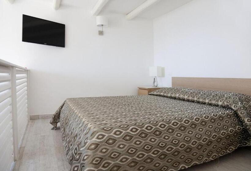 اتاق استاندارد چهار تخته, B&b La Palma