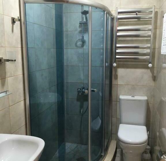 اتاق لوکس, Iveria