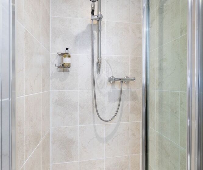 Номер Стандарт, 2 Cambridge Villas