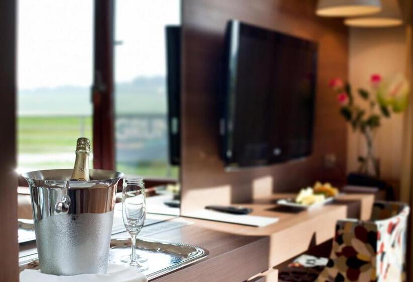 Номер Стандарт, Grund Resort Golf And Ski