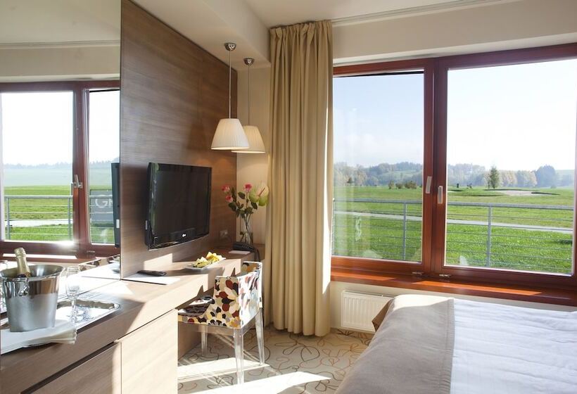 Номер Стандарт, Grund Resort Golf And Ski