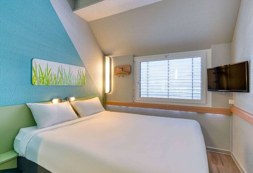 Номер Стандарт Двуспальная Кровать, Ibis Budget Hotel Luzern City