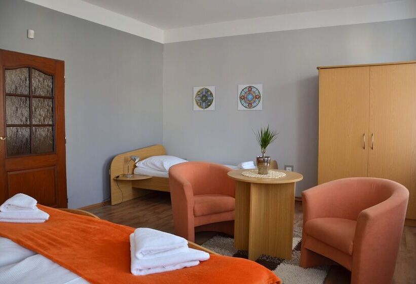 Апартаменты Deluxe 2 Спальни, Paradies