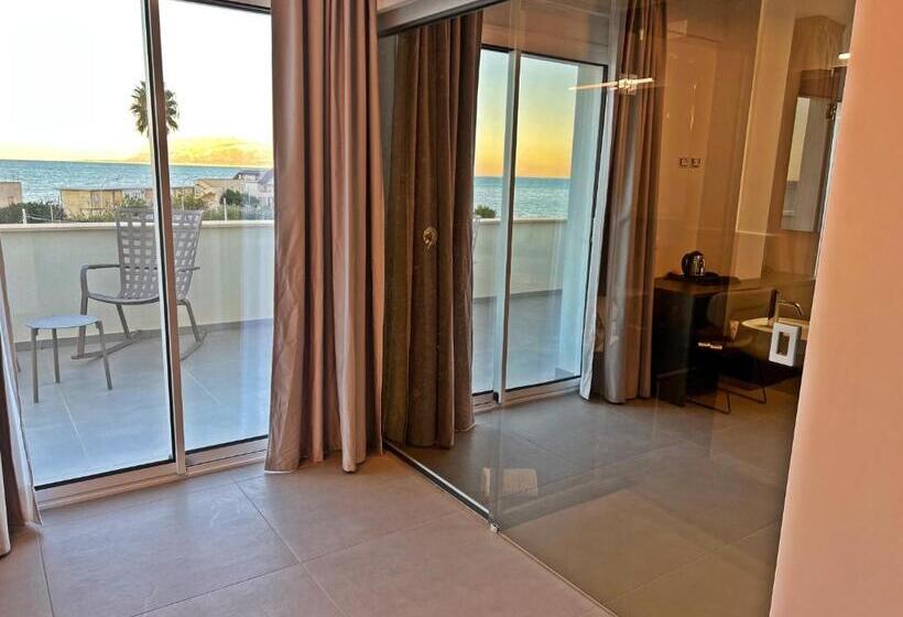 Полулюкс Вид на Море, Resort La Battigia Beach & Spa