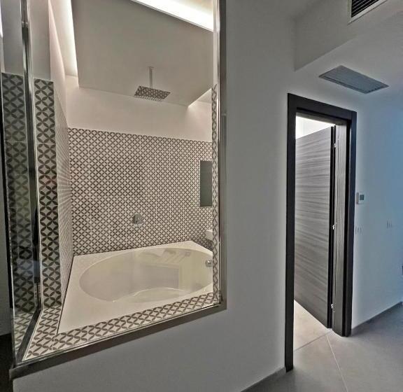 Люкс Вид на Море, Resort La Battigia Beach & Spa