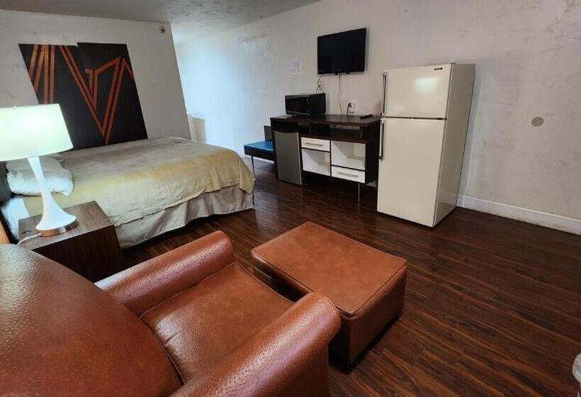 Семейный Номер, B&j Hotel And Apartments