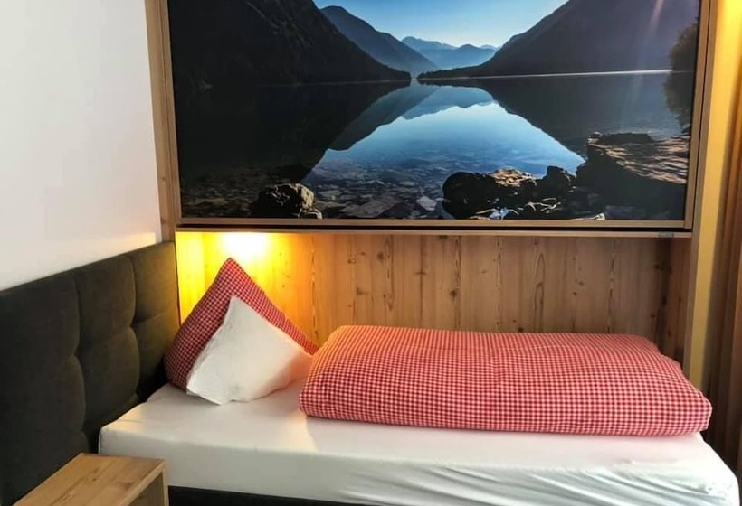Номер Стандарт, Pension Posthansl