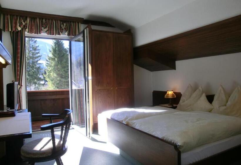 Номер Стандарт с Балконом, Garni Landhaus Bürtlmair