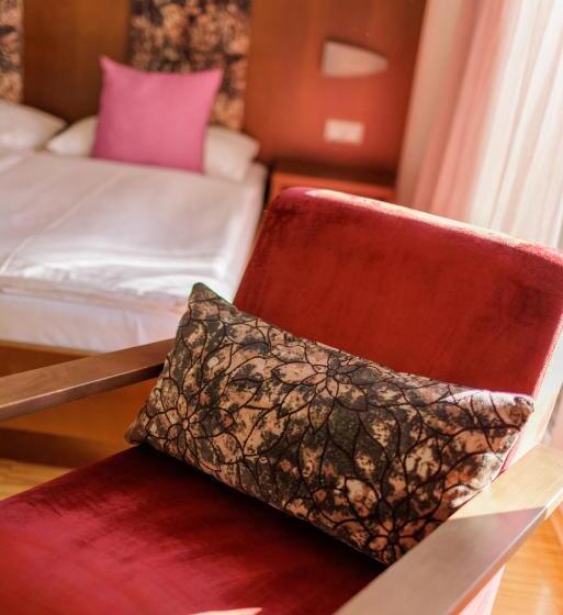 Номер Стандарт с Балконом, Garni Toscanina   Adults Only