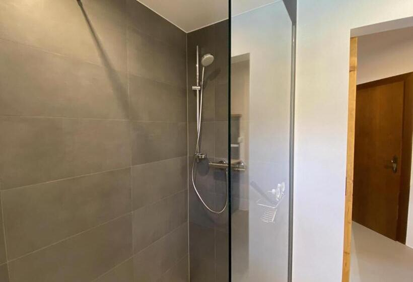Студио Стандарт с Балконом, Waldruh