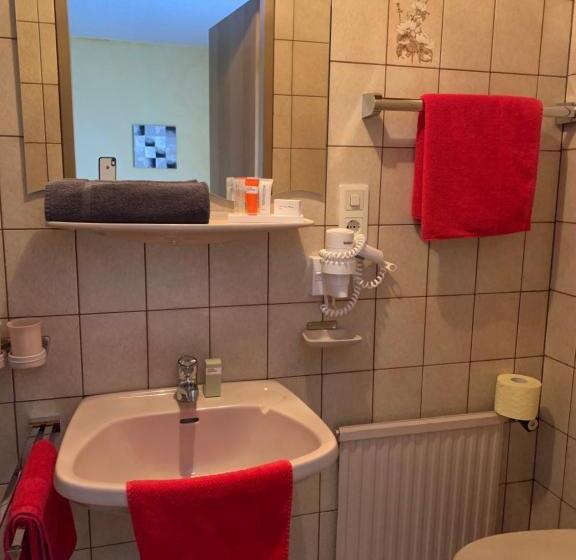 Номер Стандарт Индивидуальный с Балконом, Appartements Gästehaus Schrott
