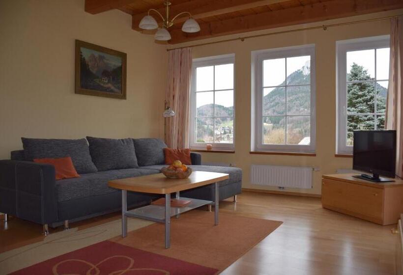 1 Bedroom Apartment Lake View, Pension Hohenau