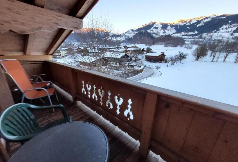 سوئیت جونیور خانوادگی, Ferienhotel Alpenhof