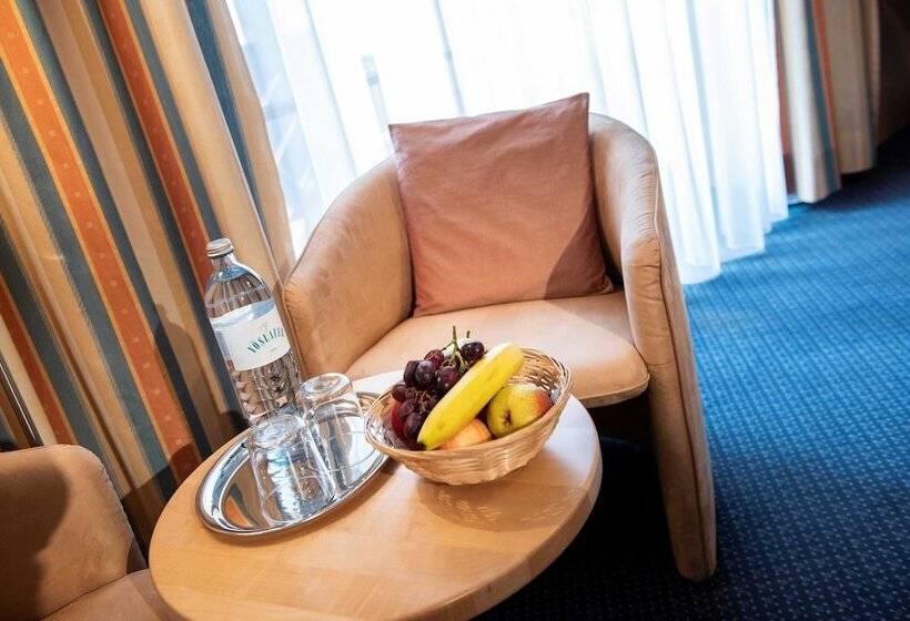 Номер Комфорт Индивидуальный, Parkhotel Zur Klause