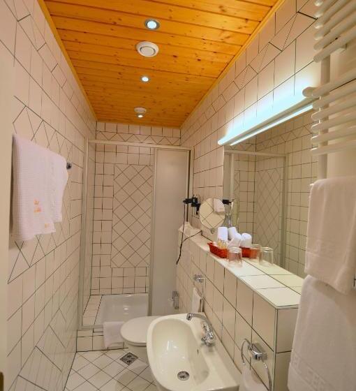 Номер Стандарт Вид на Озеро, See Villa