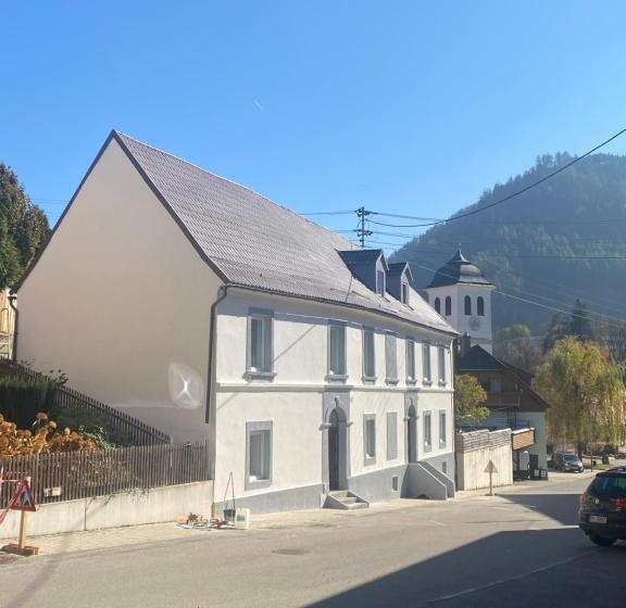 Апартаменты 2 Спальни, Gasthof Restaurant Murblick