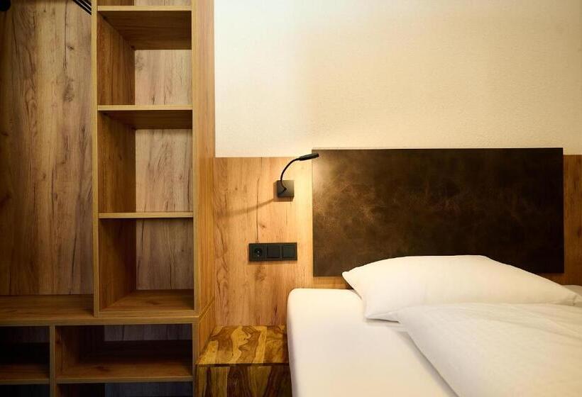 Номер Стандарт Индивидуальный, Wallner   Hotel & Wirt