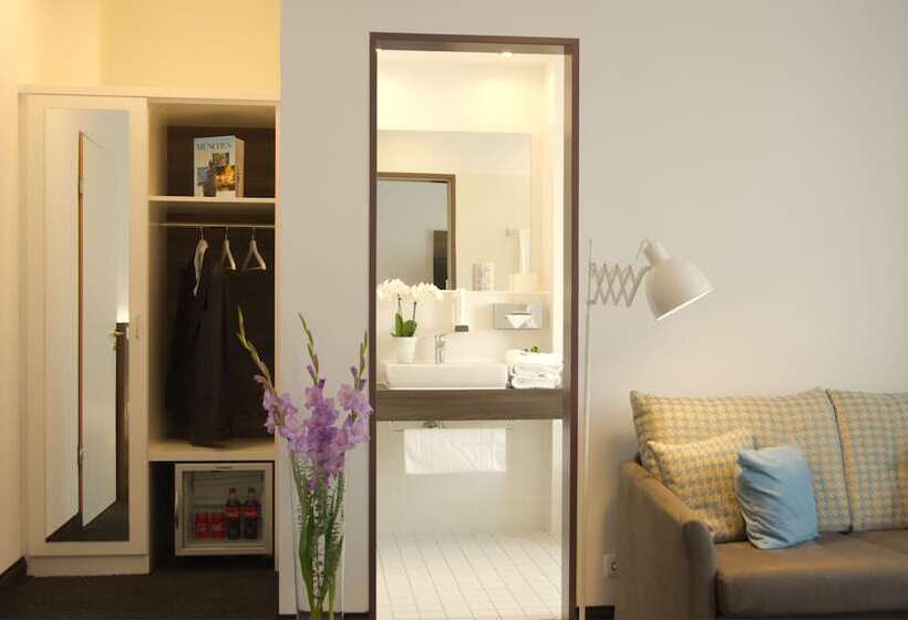 Номер Deluxe, Lizz Hotel Munich