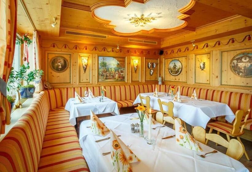Люкс с Балконом, Landhotel Bartlehof