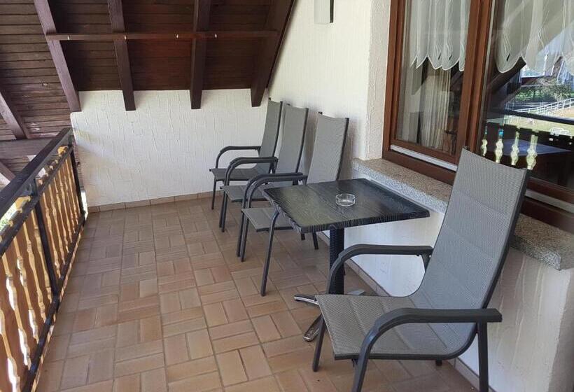 Апартаменты 1 Спальня с Балконом, Landhotel Bartlehof