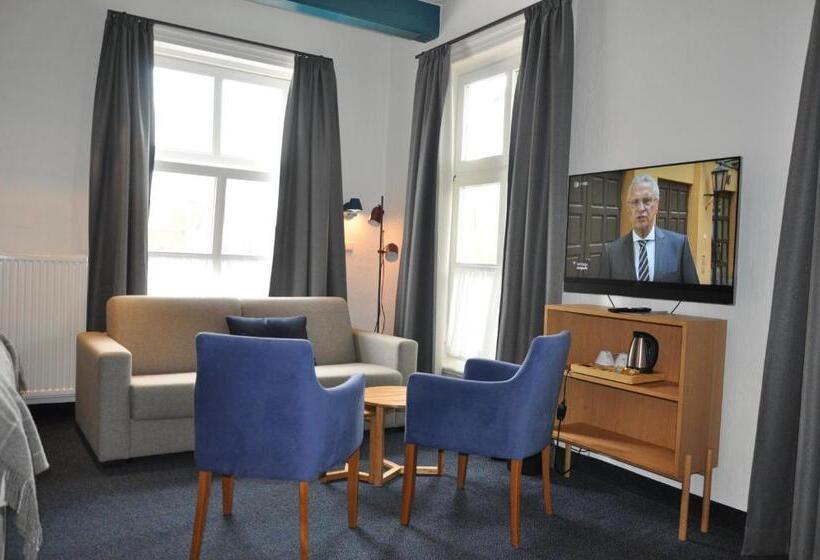 Номер Superior, Hohes Haus